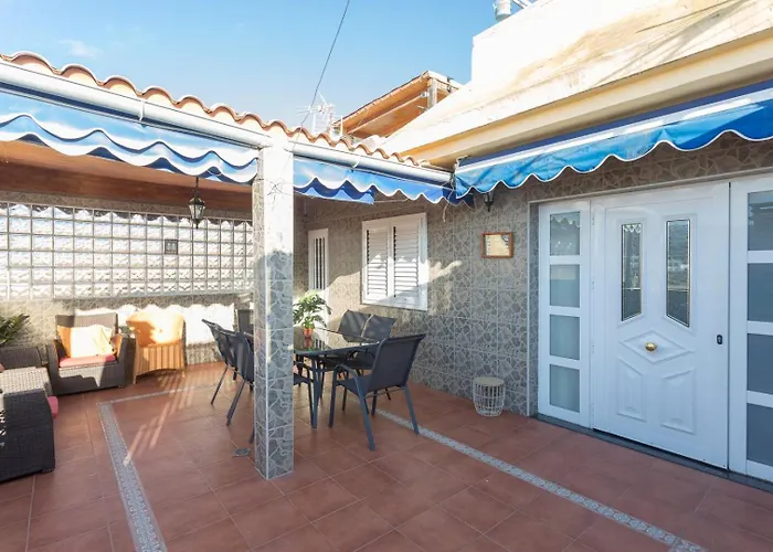 La Concha Amadores: Gran Terraza & Barbacoa 아파트